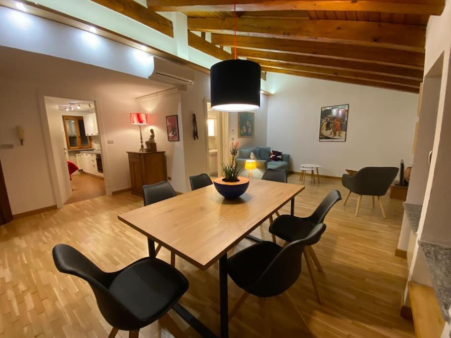 Maison De Trotte Aosta Dış mekan fotoğraf